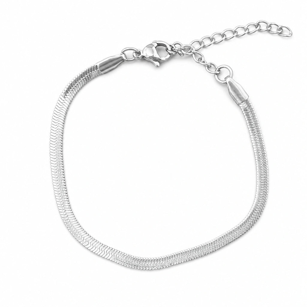 Pulsera de Cadena Serpiente de 3 mm en Acero Inoxidable - Plateado sobre fondo blanco