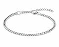 Pulsera de Cadena Barbada de 3 mm en Acero Inoxidable - Plateado sobre fondo blanco