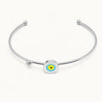 Brazalete Ojo Turco con Circonitas en Acero Inoxidable - Plateado sobre fondo blanco