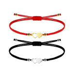 Pulsera de Hilo con Dos Corazones en Acero Inoxidable sobre fondo blanco