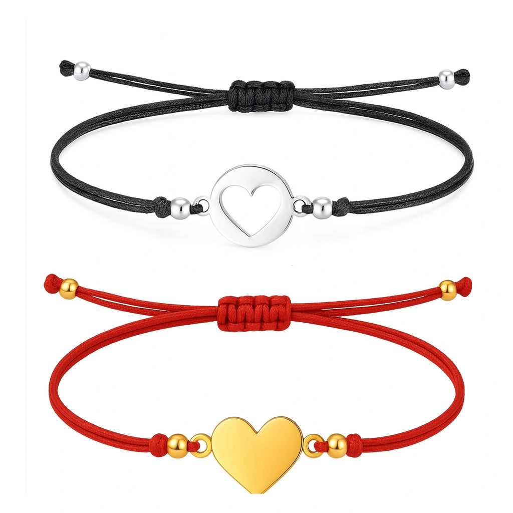 Pulsera de Hilo con Corazón en Acero Inoxidable sobre fondo blanco