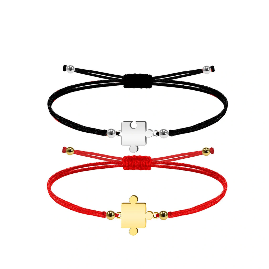 Pulsera de Hilo Encerado con Piezas de Rompecabezas en Acero Inoxidable sobre fondo blanco