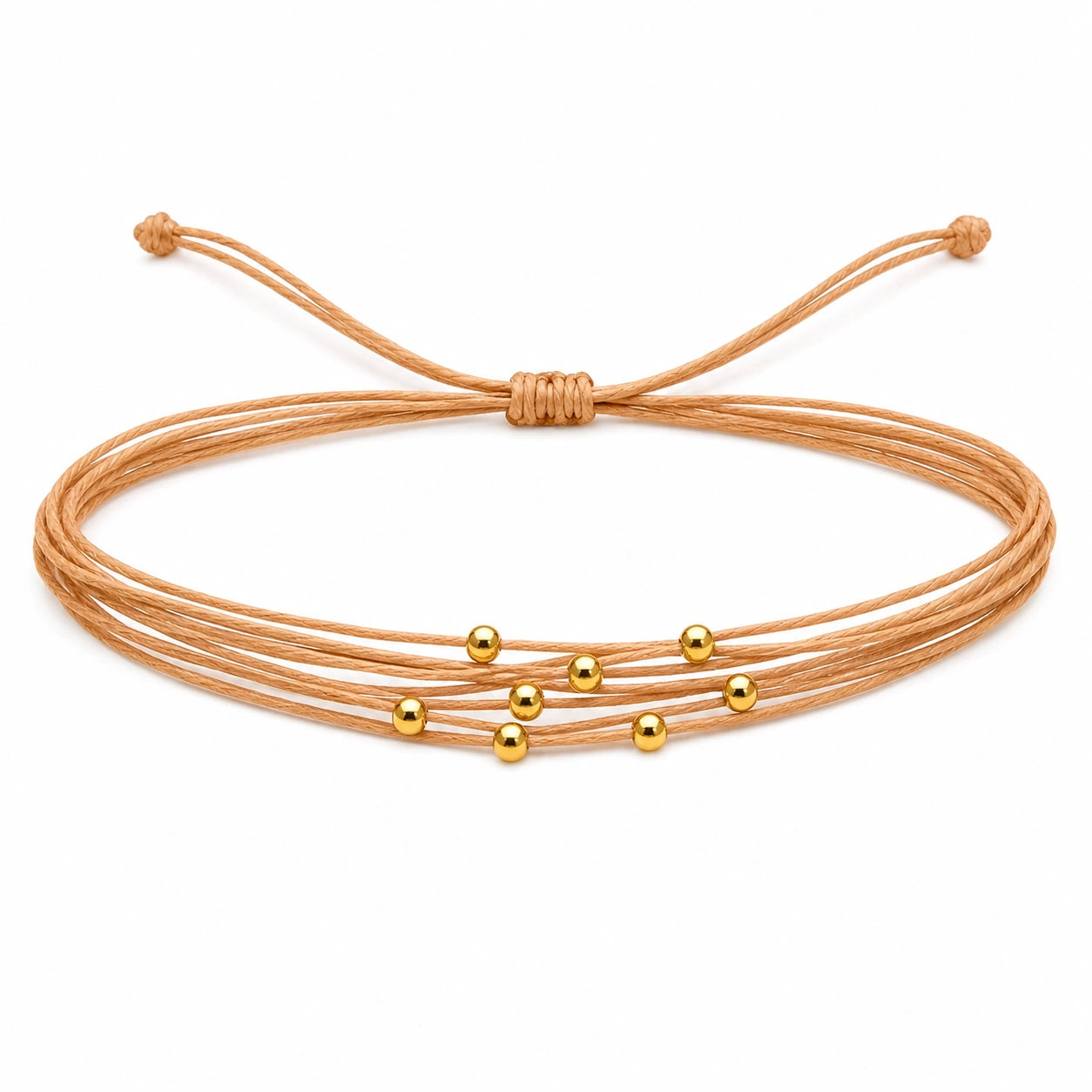Pulsera Multihilo Encerado con Cuentas de Acero Inoxidable - Beige sobre fondo blanco