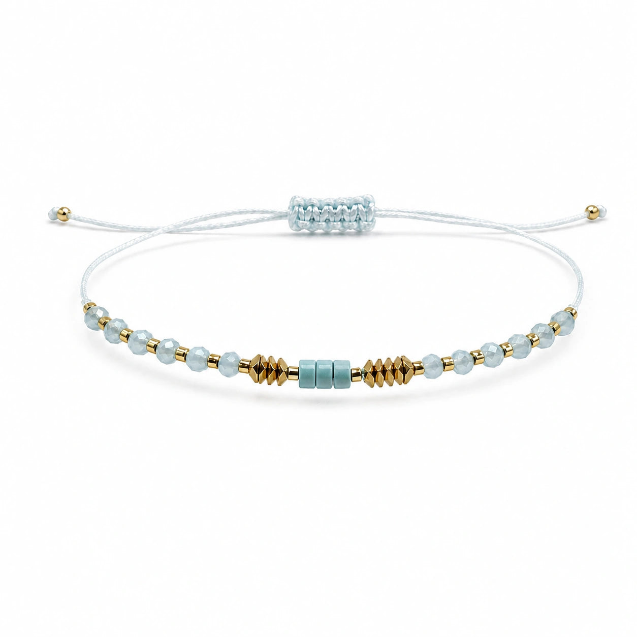Pulsera de Piedras Naturales con Cuenta Tubular - Verde Menta sobre fondo blanco