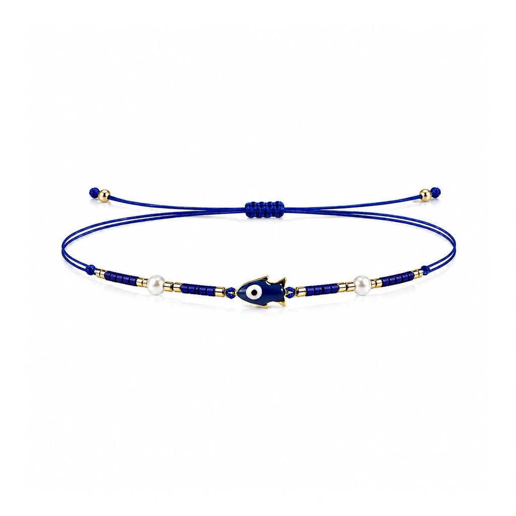 Pulsera de Cuentas con Pez y Ojo Turco sobre fondo blanco