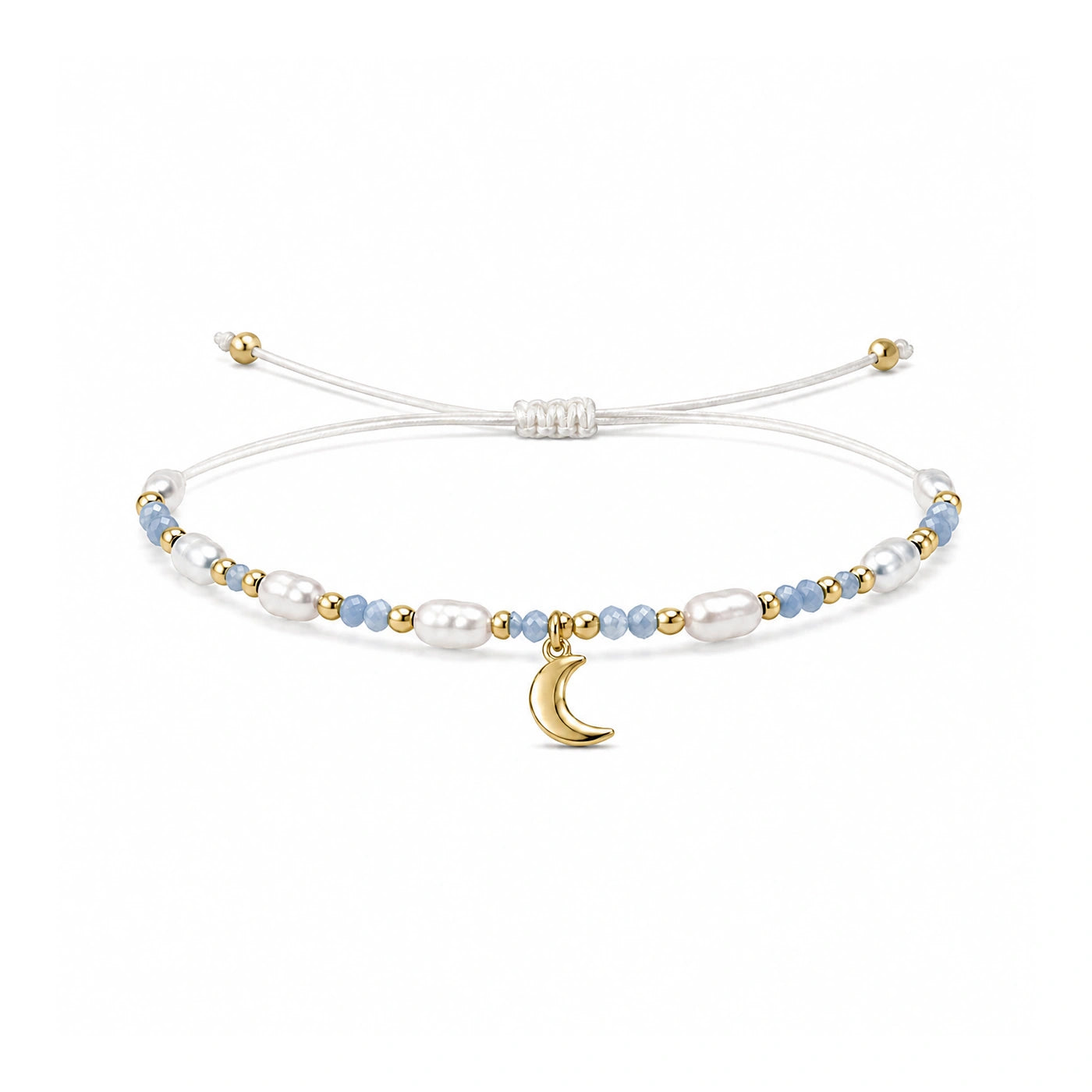 Pulsera de Perlas con Luna sobre fondo blanco