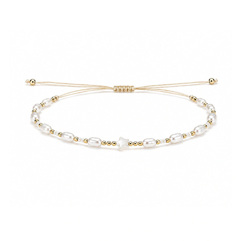 Pulsera de Perlas con Estrella sobre fondo blanco
