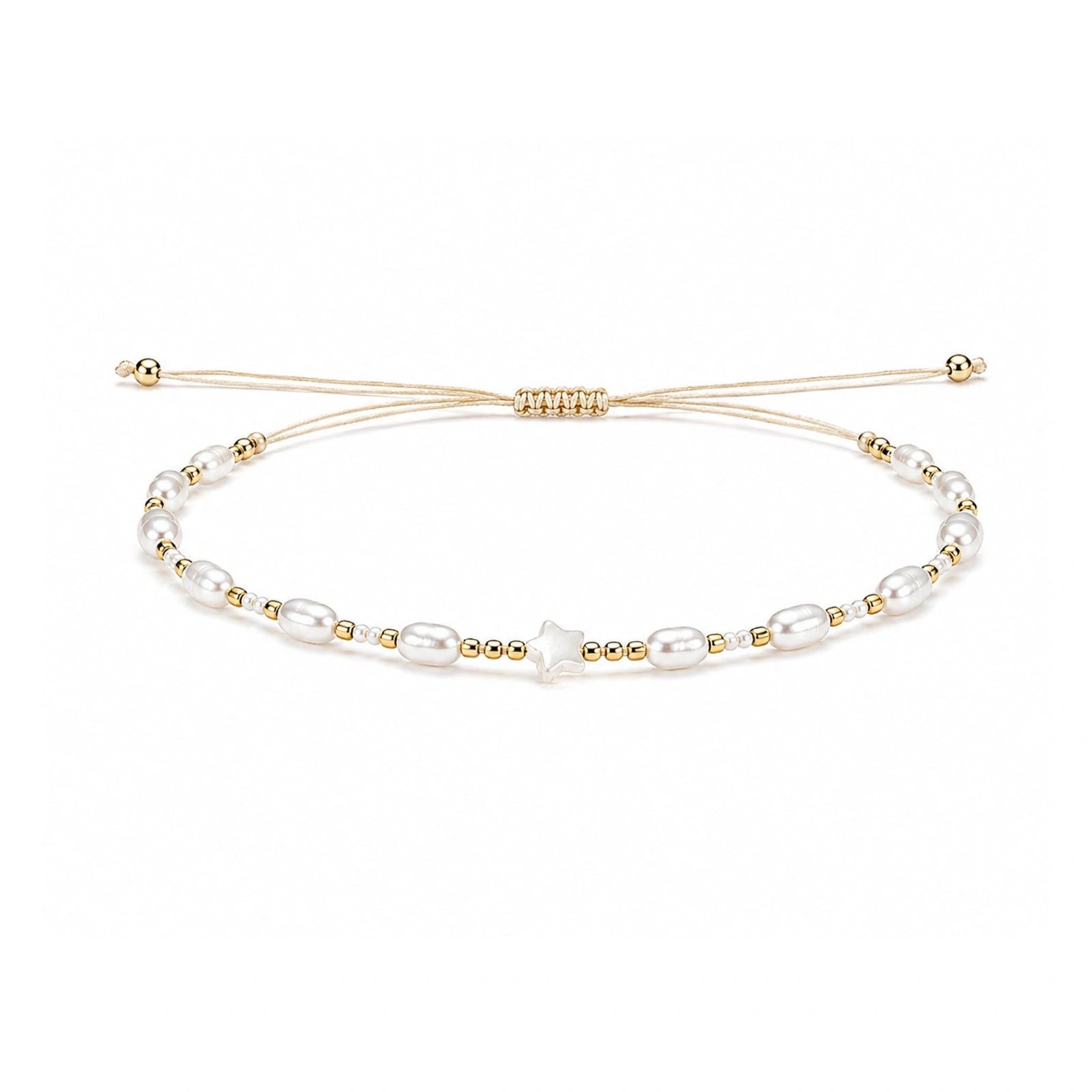 Pulsera de Perlas con Estrella sobre fondo blanco