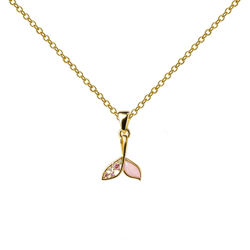 Collar dorado con colgante de dos formas rosas, con dos adornos curvos, sobre fondo blanco.