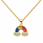 Collar con arco de colores y nubes sobre fondo blanco