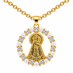 Collar Virgen Fuensanta Dorado sobre fondo blanco - 25773