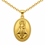 Collar Virgen Covadonga Dorado sobre fondo blanco - 25788