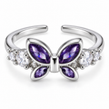 Anillo plateado de mariposa violeta