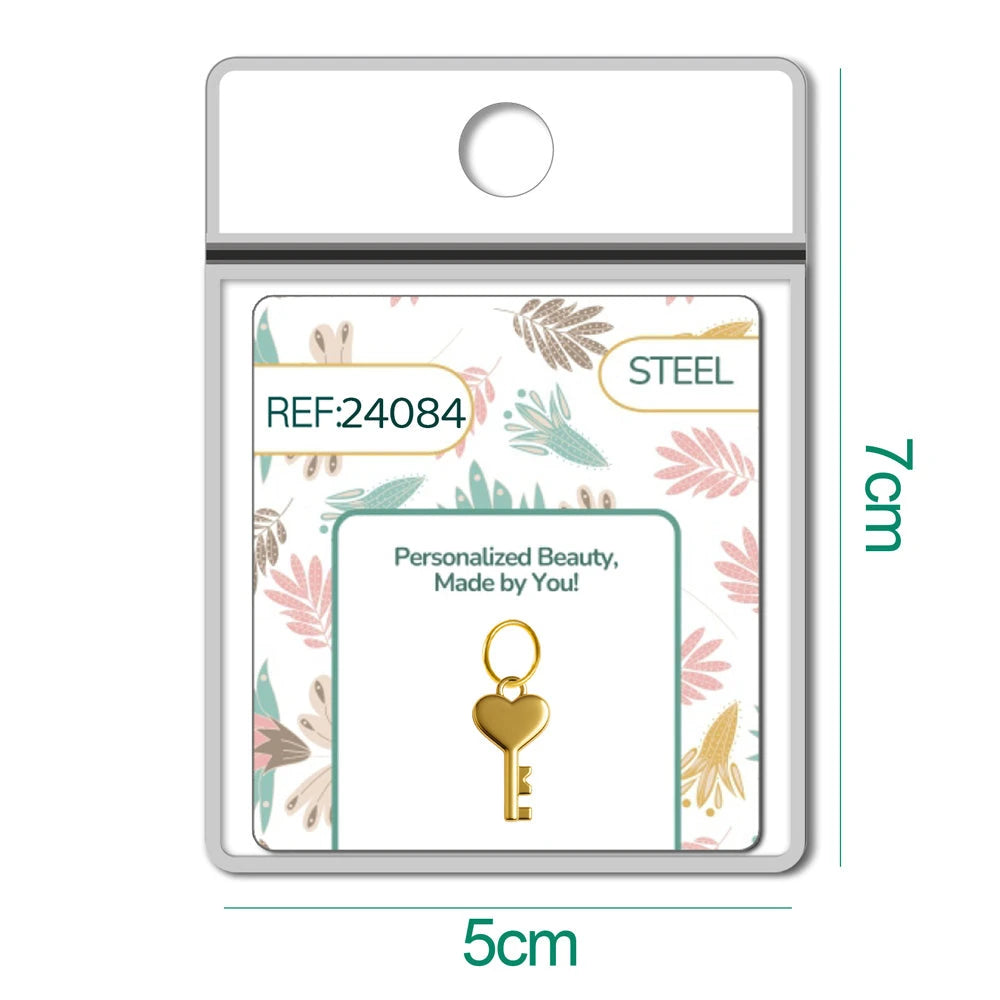 Charm Acero Dorado Chapado Oro 14K Llave Corazón Colgante detalle