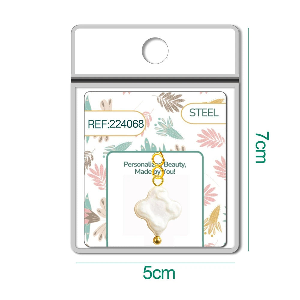 Charm Acero Dorado Chapado Oro 14K Trébol Nácar con Cierre detalle