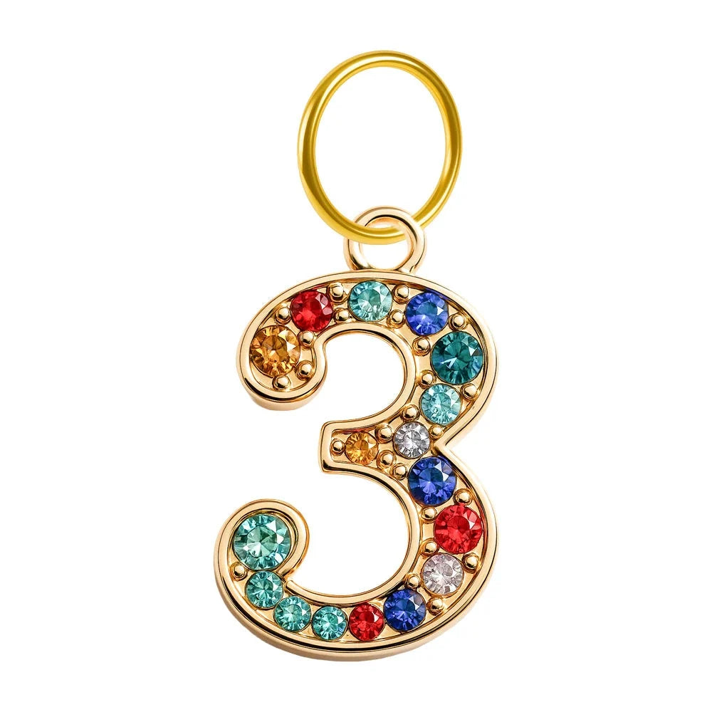Charm colgante dorado de número 3 con circonitas de colores con aro de acero