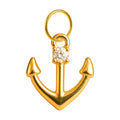 Charm colgante dorado de ancla con circonita y aro de acero