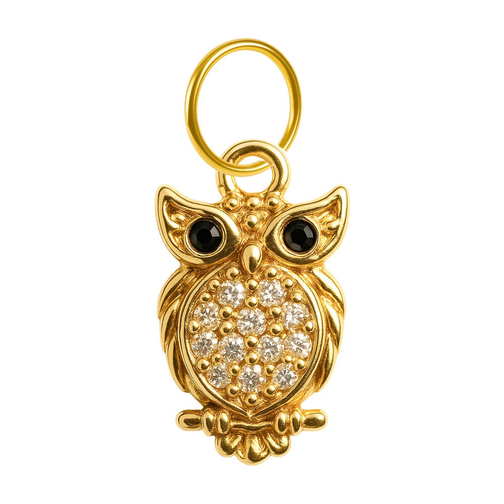 Charm colgante dorado de búho con circonita y aro de acero