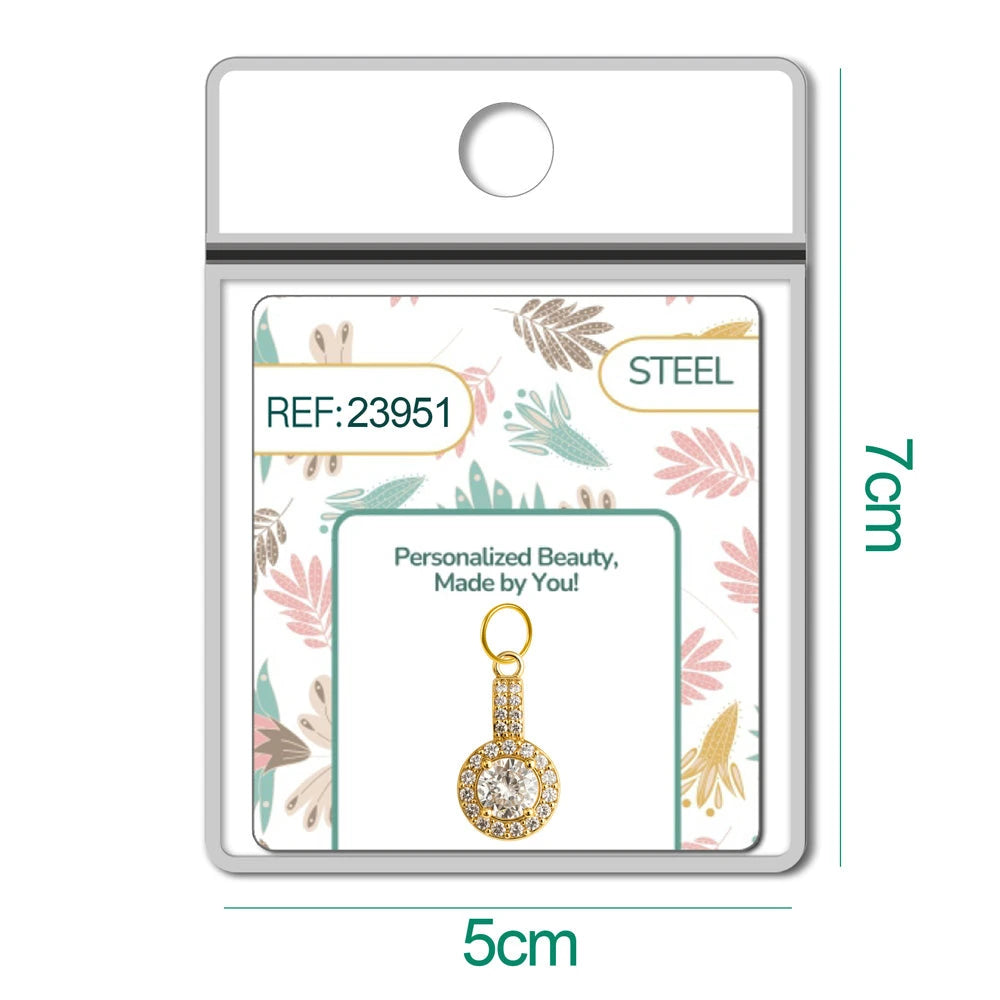 Charm Cobre Chapado Oro 14K con Circonita Medallón Redondo Colgante detalle