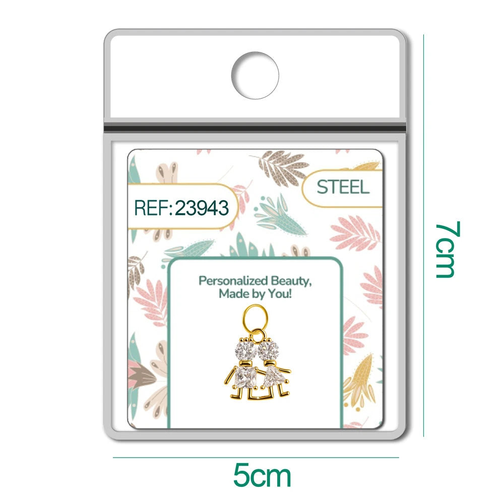 Charm Cobre Chapado Oro 14K con Circonita Pareja Niños Colgante detalle
