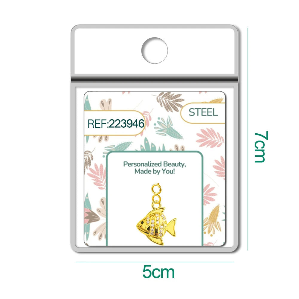 Charm Cobre Chapado Oro 14K con Circonita Pez con Cierre detalle