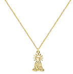 Colgante silueta Virgen de la Esperanza Macarena con diseño de filigrana en acero dorado