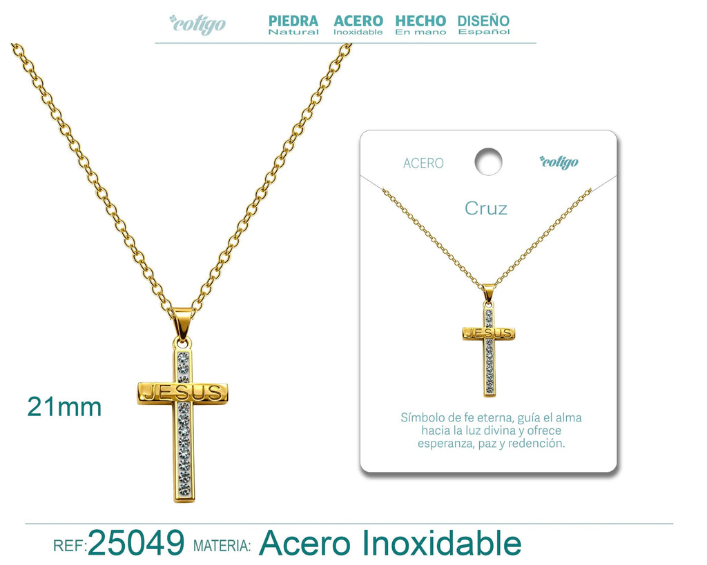 Collar con Cruz Grabado con Sagrada Escritura en Acero Dorado detalle