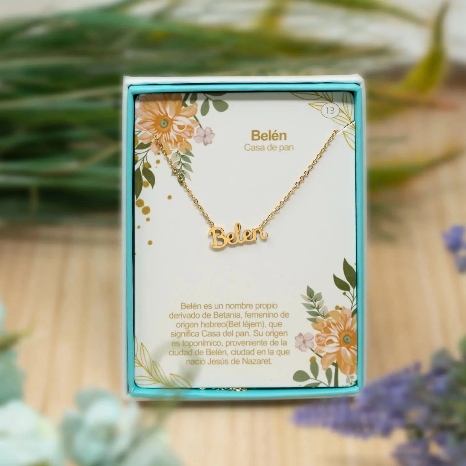 Collar Edición Nombre "belén" - Calidez de Hogar Bañada en Oro 14K detalle