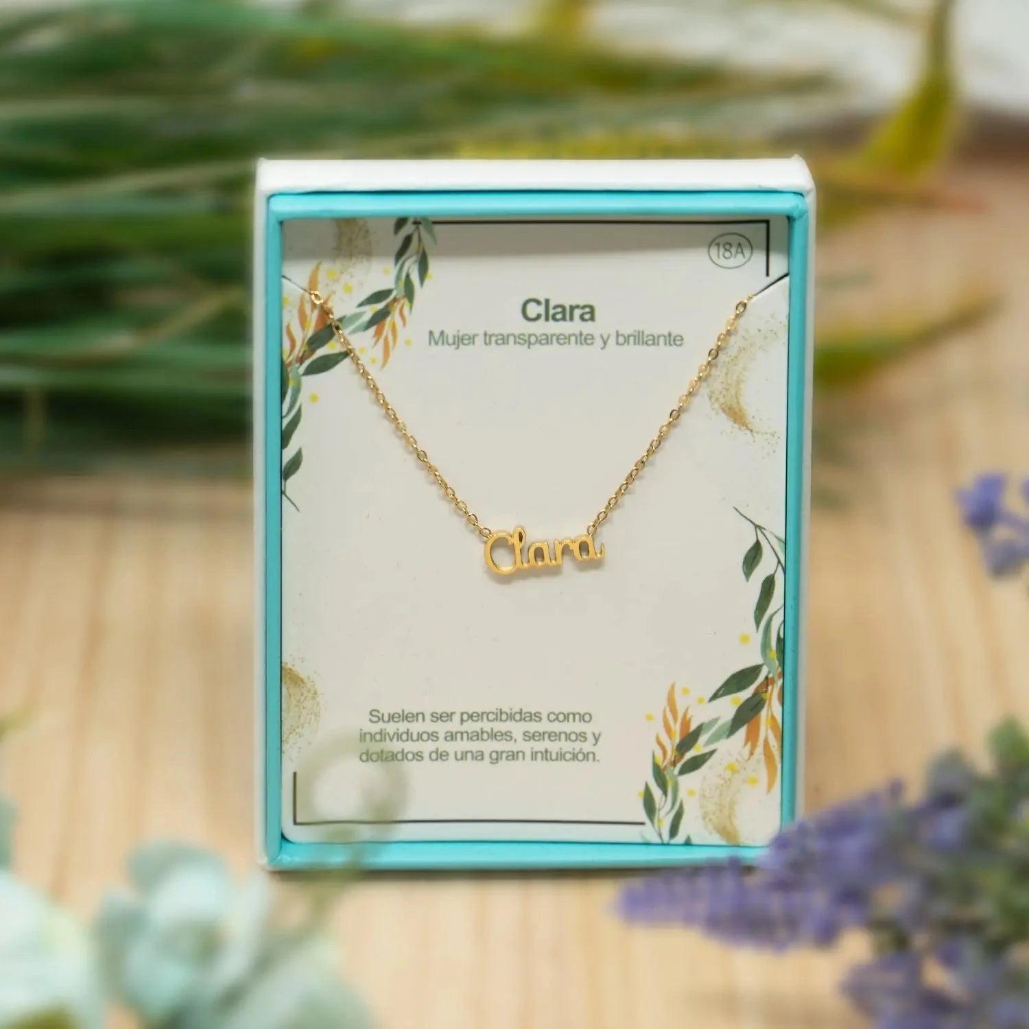Collar Edición Nombre "claudia" - Nobleza Y Distinción Bañada en Oro 14K detalle