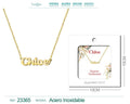 Collar dorado con nombre Chloe escrito en inglés diseño chic y acabado brillante