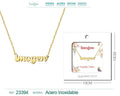Collar dorado con nombre Imogen escrito en inglés diseño literario y acabado brillante