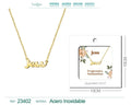 Collar dorado con nombre Jess escrito en cursiva diseño moderno minimalista y acabado brillante