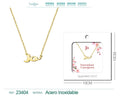 Collar dorado con nombre Jo escrito en cursiva diseño minimalista corto y acabado brillante