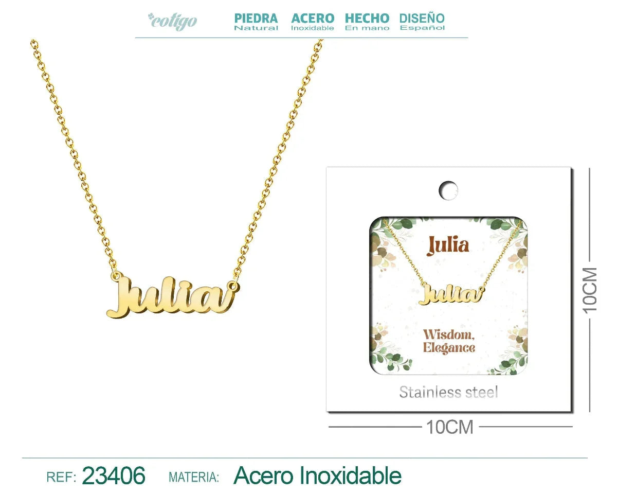 Collar dorado con nombre Julia escrito en cursiva diseño clásico elegante y acabado brillante
