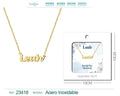 Collar dorado con nombre Leah escrito en cursiva diseño moderno minimalista y acabado brillante