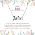 Collar con nombre Julia en acero inoxidable plateado resistente al agua joya fuerte regalo para mujer dinámica.