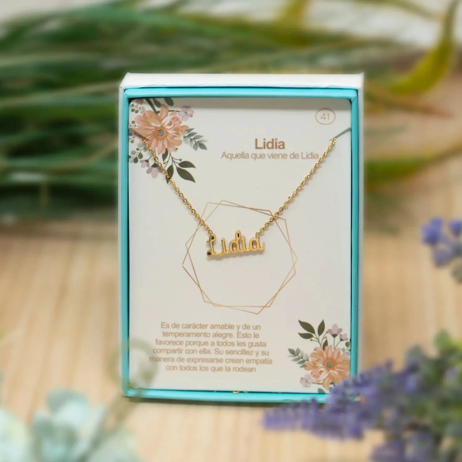 Collar Edición Nombre "lidia" - Nobleza Y Distinción Bañada en Oro 14K detalle