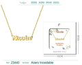 Collar dorado con nombre Nicola escrito en cursiva diseño minimalista y sofisticado con acabado brillante en acero inoxidable