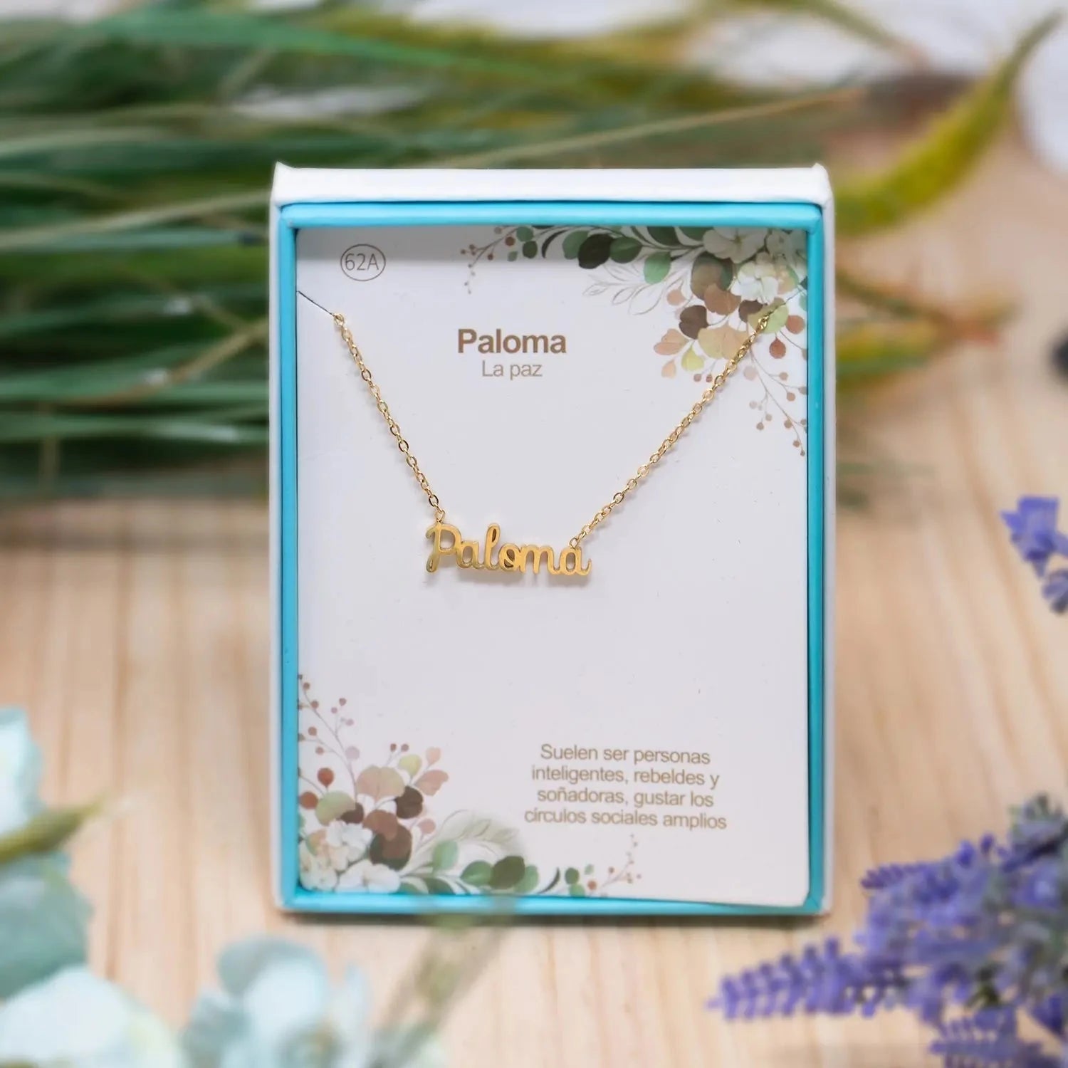 Collar Edición Nombre "paloma" - Símbolo de Paz Dorado 14K detalle