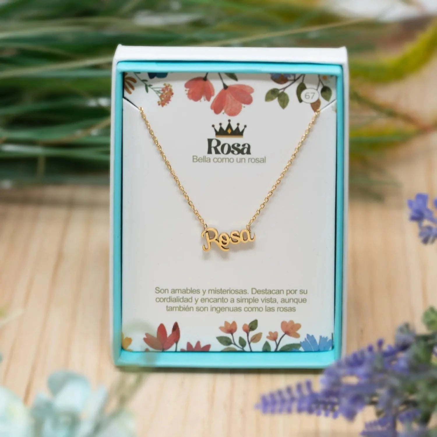 Collar Edición Nombre "rosa" - Símbolo de Belleza Dorado 14K detalle