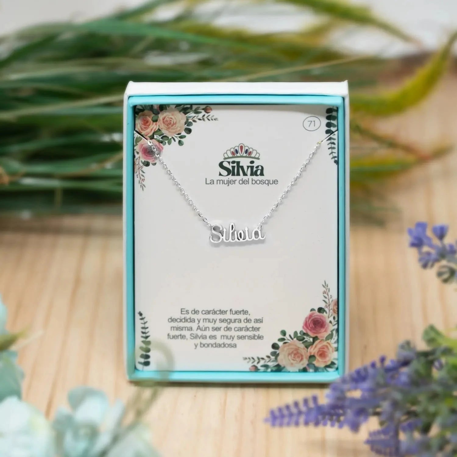 Collar Edición Nombre "silvia" - Acero Tono Plateado detalle