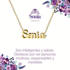 Collar con nombre Sonia diseño de caligrafía elegante bañado en oro 14k significado de sabiduría y luz.