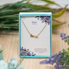 Collar Edición Nombre "sonia" - la Luz de la Sabiduría Bañada en Oro 14K detalle