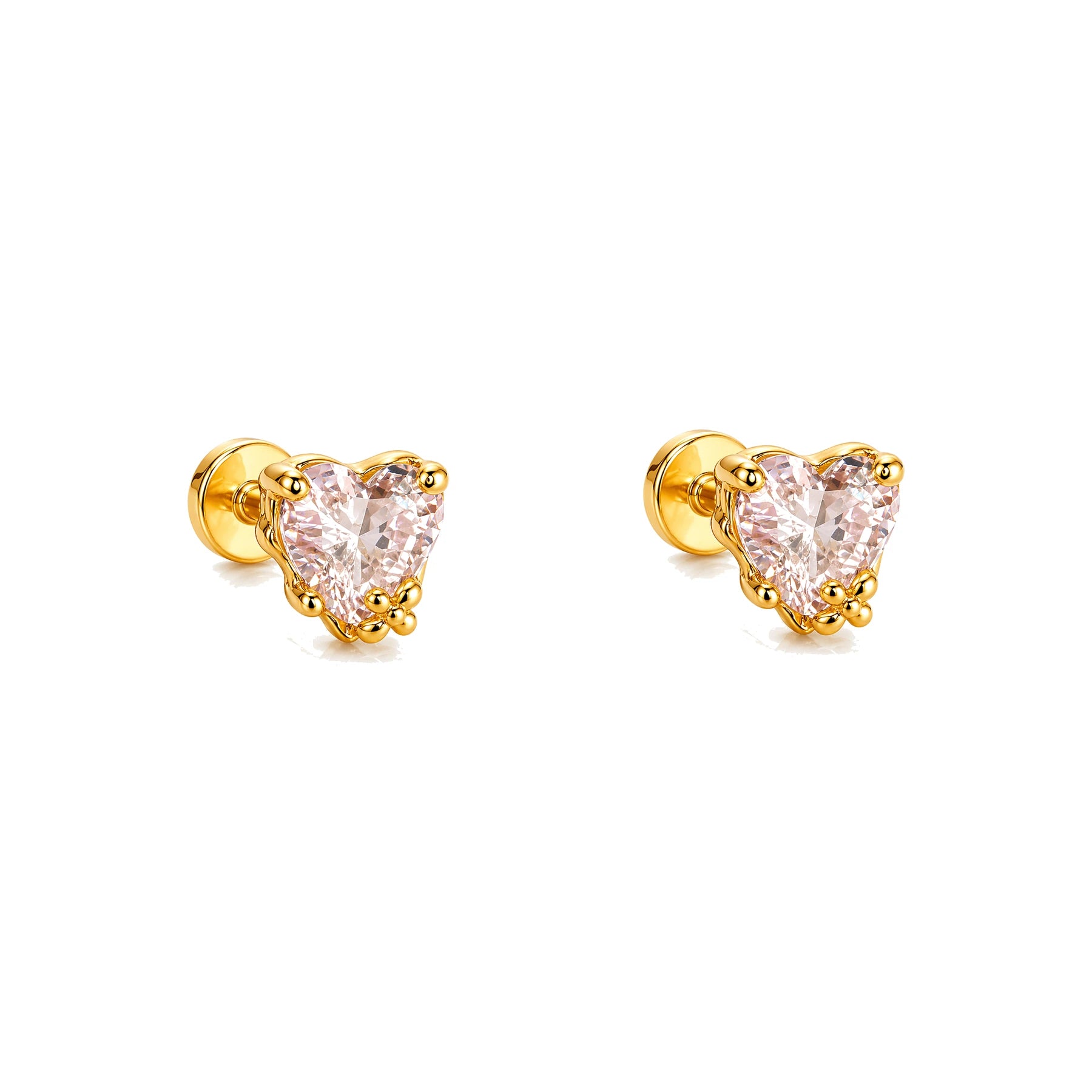 Piercing de Oreja Dorado con Corazón Rosa