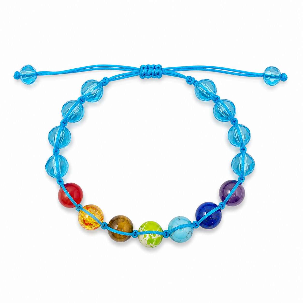 Pulsera de 7 chakras con hilo trenzado azul sobre fondo blanco