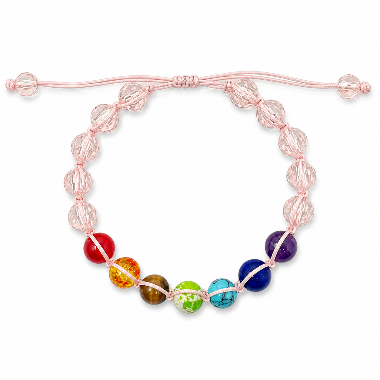 Pulsera de 7 chakras con hilo trenzado rosa sobre fondo blanco