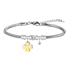 Pulsera de Diploma Acero para Mejor Nieta sobre fondo blanco