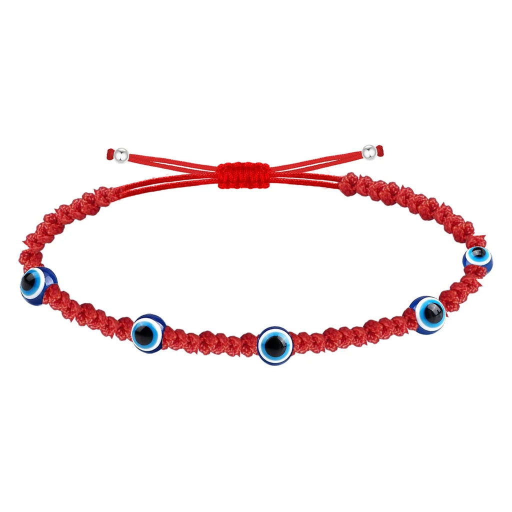 Pulsera de cordón rojo trenzado con múltiples cuentas de ojo turco azul y cierre ajustable de acero.